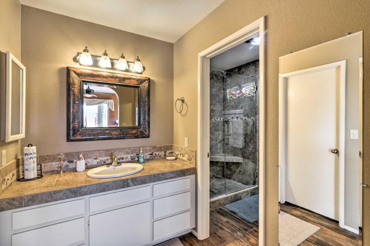 Bullhead City Home With Private Pool, Hot Tub And View エクステリア 写真